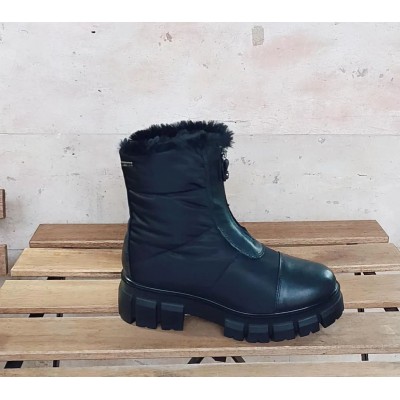 Bota negra Imactex®